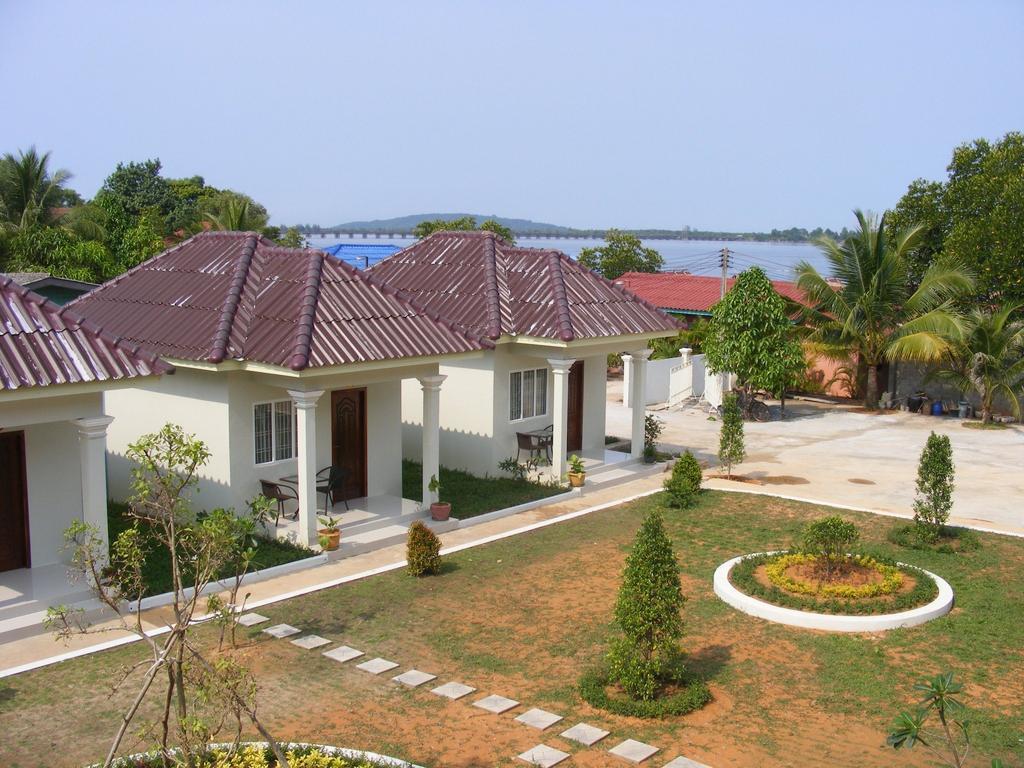 Chnerikray Guesthouse Krŏng Kaôh Kŏng Extérieur photo